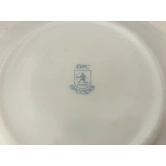 ARCOPAL FRANCE Sweet Pea Pattern Set of 4 Side Plates Opaline Milk Glass Floral - Picture 4 of 6